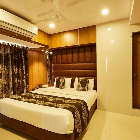 Hotel Alibaba Мумбаи Экстерьер фото